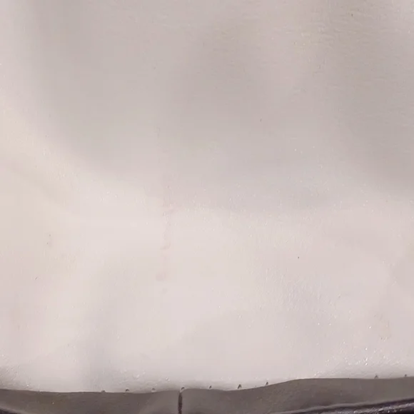 ๐ฃ๐๐ 2 Purses/$15 ๐๐๐ฃ Steve Madden Black and White Purse - Picture 11 of 12